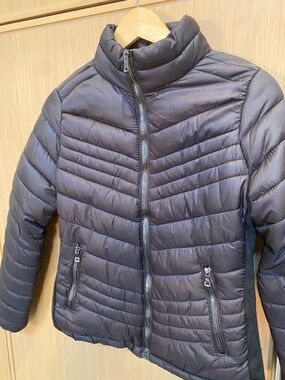 New Women’s Lightweight Quilted Jacket - Black Snobbish Collection Size Medium